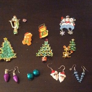 Costume Jewelry Festive Christmas Pins Earrings